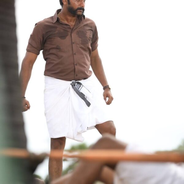 Arulnithi on the sets of his latest Tamil film