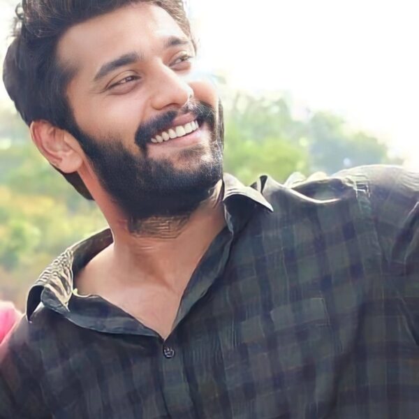 Memorable scene of Arulnithi from Tamil film Vamsam